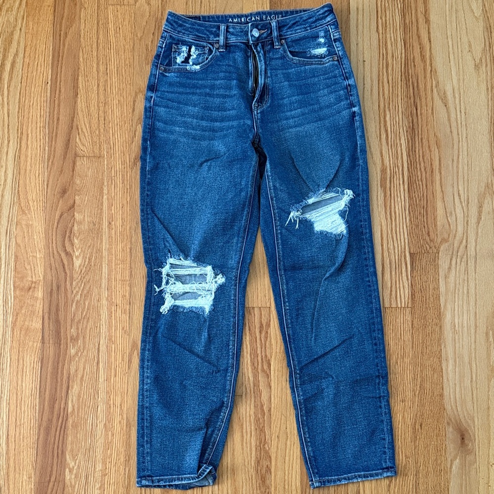 American Eagle, Dark straight jean. 6 long